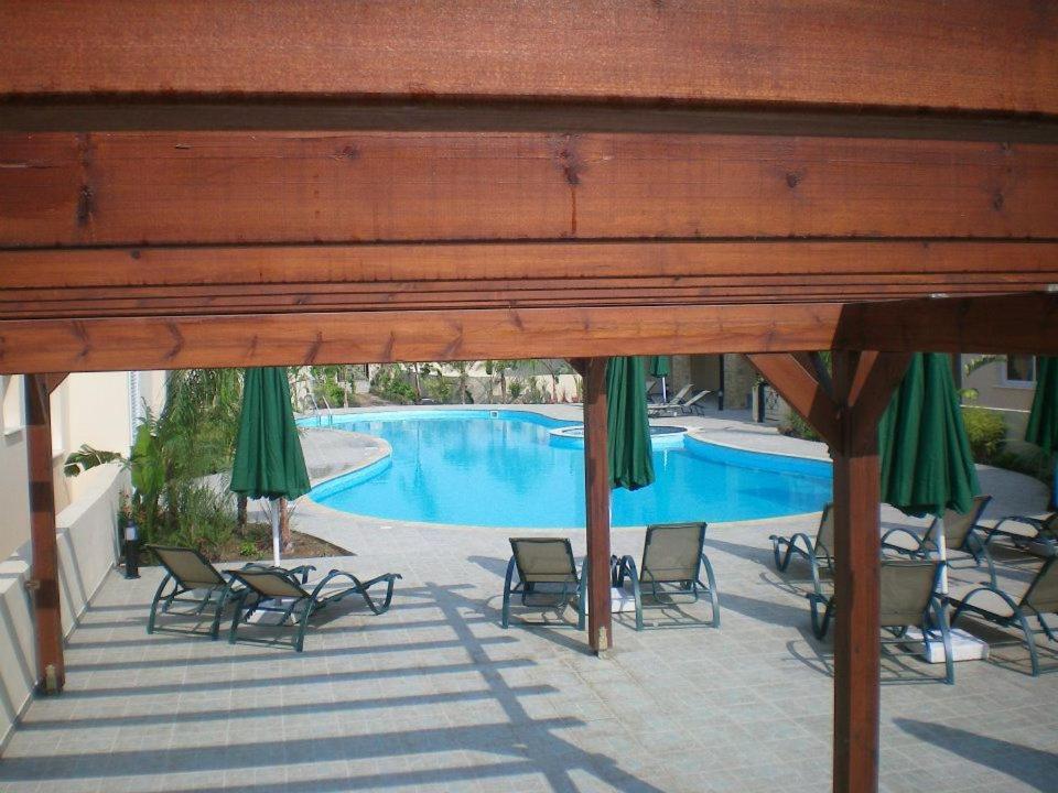 103 Elegant 2 Bed Apartment With Free Wifi, Ac, Pool & Gym! Λάρνακα Εξωτερικό φωτογραφία