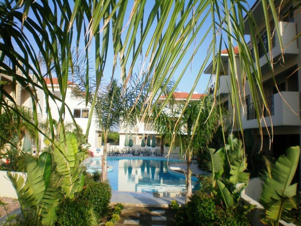 103 Elegant 2 Bed Apartment With Free Wifi, Ac, Pool & Gym! Λάρνακα Εξωτερικό φωτογραφία