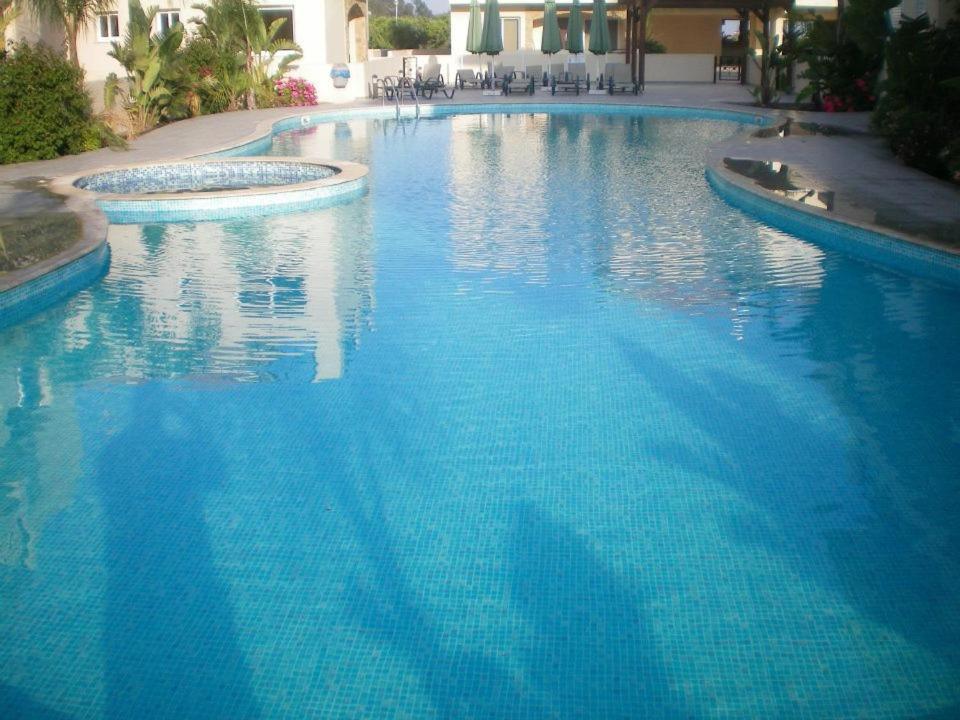 103 Elegant 2 Bed Apartment With Free Wifi, Ac, Pool & Gym! Λάρνακα Εξωτερικό φωτογραφία